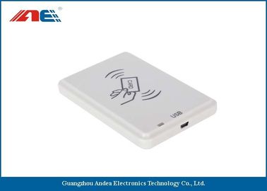 قارئ USB صغير محمول RFID ISO 15693 ISO 14443A / B ISO 18000 - 3M3 NFC Reader